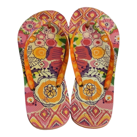 Vera Bradley Bundle 2 Pair floral Flip Flops Women’s 7-8 Sandals - Picture 2 of 7